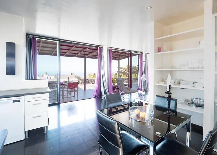 Nirvana Lanzarote מלון 3*