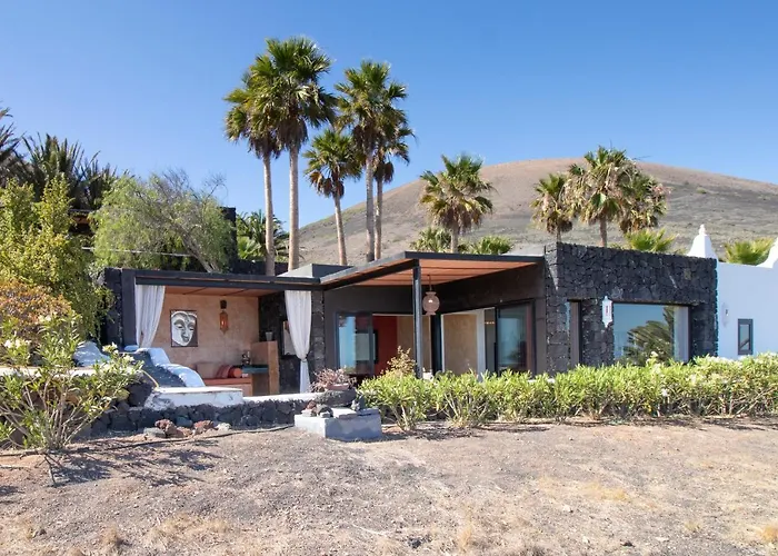 מלון Nirvana Lanzarote La Asomada (Lanzarote)